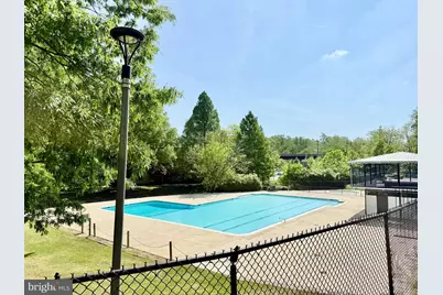 10201 Grosvenor Place #704A, Rockville, MD 20852 - Photo 17