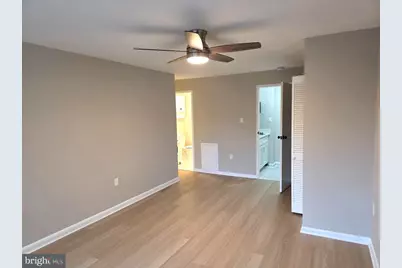 10201 Grosvenor Place #704A, Rockville, MD 20852 - Photo 5