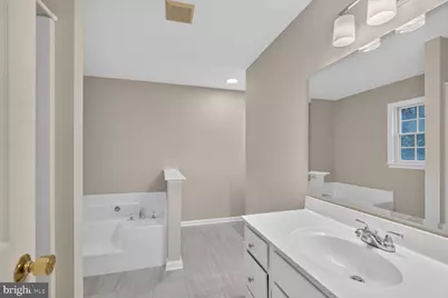 24201 Cadillac Drive, Gaithersburg, MD 20882 - Photo 17