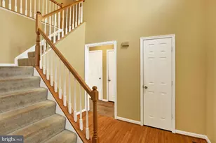 12916 McCubbin Ln, Germantown, MD 20874 - Photo 3