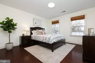 215 N Van Buren St, Rockville, MD 20850 - Photo 17