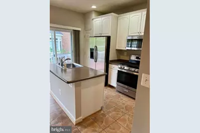 413 Oak Knoll Drive, Rockville, MD 20850 - Photo 7