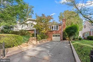 5413 Wilson Ln, Bethesda, MD 20814 - Photo 1
