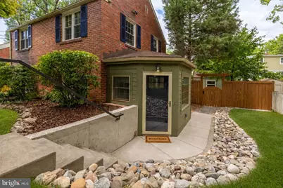 1607 Ballard Street, Silver Spring, MD 20910 - Photo 3