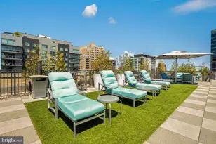 7710 Woodmont Ave, Bethesda, MD 20814 - Photo 9