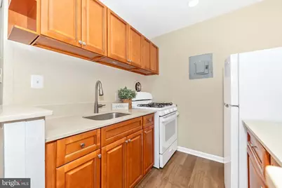 3411 University Boulevard W #3411-1, Kensington, MD 20895 - Photo 11