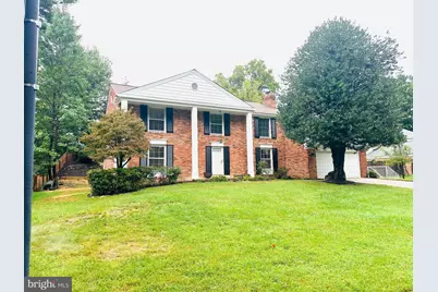 10916 Candlelight Lane, Potomac, MD 20854 - Photo 1