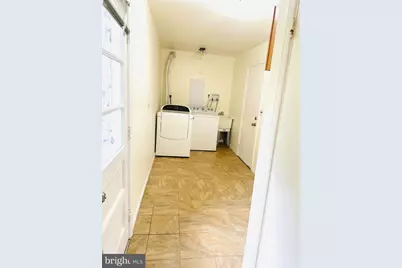 10916 Candlelight Lane, Potomac, MD 20854 - Photo 9