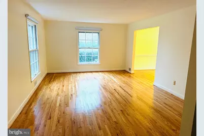 10916 Candlelight Lane, Potomac, MD 20854 - Photo 3