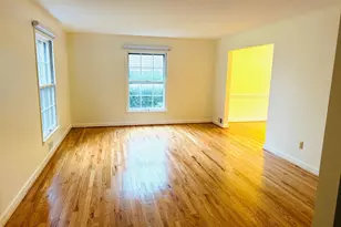 10916 Candlelight Ln, Potomac, MD 20854 - Photo 3