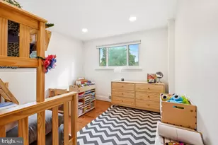 7902 Glenside Dr, Takoma Park, MD 20912 - Photo 17