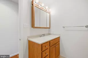 5816 Edson Ln, North Bethesda, MD 20852 - Photo 27