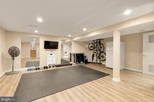 1024 Devere Dr, Silver Spring, MD 20903 - Photo 29