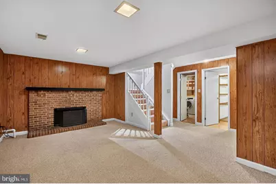 18717 Barn Swallow Terrace, Gaithersburg, MD 20879 - Photo 15