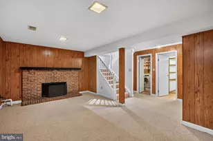 18717 Barn Swallow Terrace, Gaithersburg, MD 20879 - Photo 15