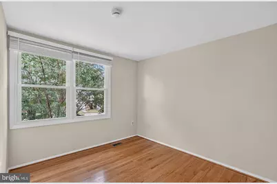 18717 Barn Swallow Terrace, Gaithersburg, MD 20879 - Photo 7