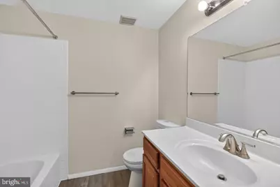 18717 Barn Swallow Terrace, Gaithersburg, MD 20879 - Photo 9