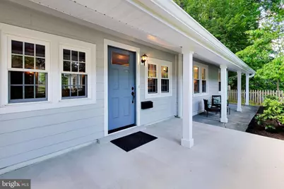 302 Mannakee Street, Rockville, MD 20850 - Photo 5