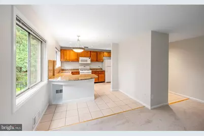 10513 Weymouth Street #202, Bethesda, MD 20814 - Photo 7