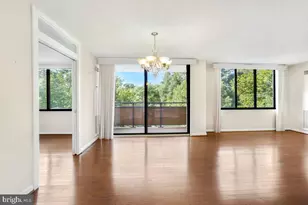 5225 Pooks Hill Rd, Bethesda, MD 20814 - Photo 17