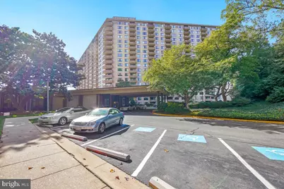 5225 Pooks Hill Road #426S, Bethesda, MD 20814 - Photo 3