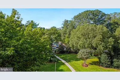 5225 Pooks Hill Road #426S, Bethesda, MD 20814 - Photo 19