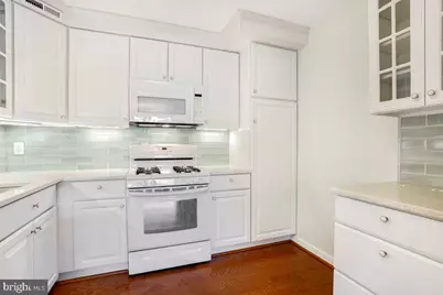 5225 Pooks Hill Road #426S, Bethesda, MD 20814 - Photo 25