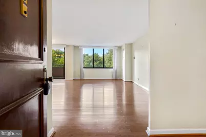 5225 Pooks Hill Road #426S, Bethesda, MD 20814 - Photo 5