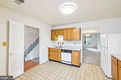 10040 Wedge Way, Gaithersburg, MD 20886 - Photo 9