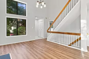 20201 Spring Haven Ct, Gaithersburg, MD 20886 - Photo 5
