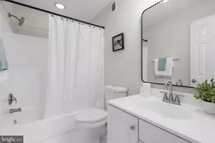 12004 Pineapple Grove Dr, North Potomac, MD 20878 - Photo 39