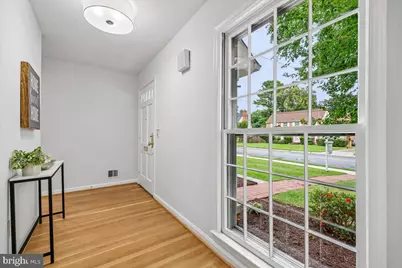 11812 Farmland Drive, North Bethesda, MD 20852 - Photo 5