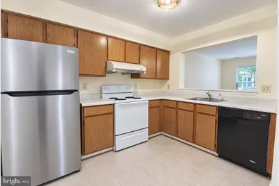 18012 Golden Spring Court #239, Olney, MD 20832 - Photo 7