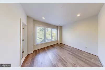10366 Jacobsen Street, Bethesda, MD 20817 - Photo 11