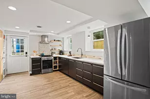 7909 Tilbury St, Bethesda, MD 20814 - Photo 31