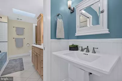 6819 Delaware Street, Chevy Chase, MD 20815 - Photo 27