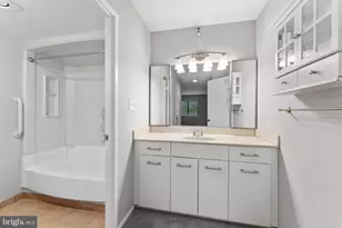 15101 Interlachen Dr, Silver Spring, MD 20906 - Photo 21