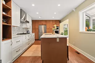 9117 Willow Pond Ln, Potomac, MD 20854 - Photo 15