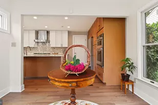 9117 Willow Pond Ln, Potomac, MD 20854 - Photo 17