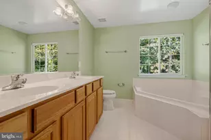 18104 Truffle Ln, Boyds, MD 20841 - Photo 17