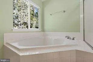 18104 Truffle Ln, Boyds, MD 20841 - Photo 15
