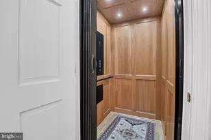8503 Gavin Manor Ct, Chevy Chase, MD 20815 - Photo 23