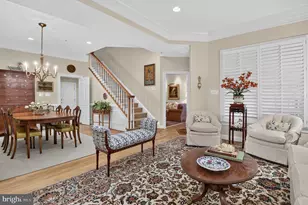 8503 Gavin Manor Ct, Chevy Chase, MD 20815 - Photo 9