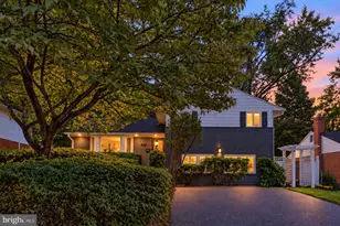 5910 Greentree Rd, Bethesda, MD 20817 - Photo 1