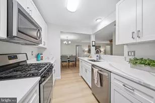 15315 Diamond Cove Terrace, Rockville, MD 20850 - Photo 11