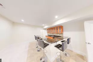 6403 Earlham Dr, Bethesda, MD 20817 - Photo 19