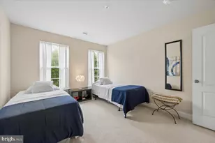 316 Park Ave, Gaithersburg, MD 20877 - Photo 57