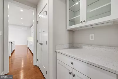 22018 Broadway Avenue, Clarksburg, MD 20871 - Photo 9