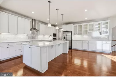 22018 Broadway Avenue, Clarksburg, MD 20871 - Photo 11