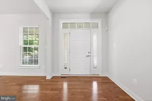 22018 Broadway Ave, Clarksburg, MD 20871 - Photo 3